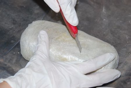 Kamyon Zulasında 121 Kilo Eroin Ele Geçirildi