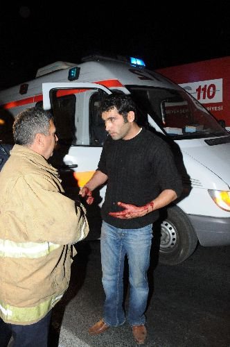 Kamyona Arkadan Çarpan Otomobildeki Kadın Öldü