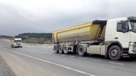 Kamyonlara radarlı hız denetimi