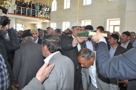 Kan davalı aileler, Kur'an-ı Kerim'i öpüp barıştı