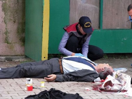 Kan Davası Otobüs Durağında Yakaladı