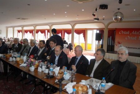 Kanaat önderleri: Kürt sorunu, İslam kardeşliğiyle çözülür