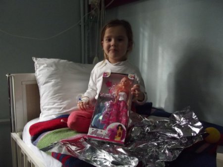 Kandil sevinçlerini çocuklarla paylaştılar