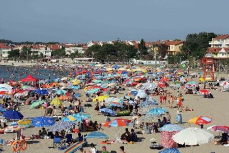 Kandıra Sahillerinde 38 Kişi Kurtarıldı