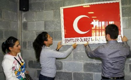 Kantinden İndirilen Bayrak Ve Atatürk Resmi Yanlış Anlamalara Yolaçtı