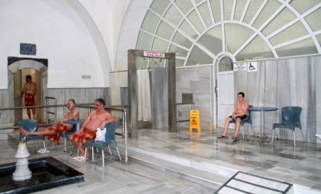 Kanuni'nin tedavisi için yaptırılan tarihi yapı, icralık oldu