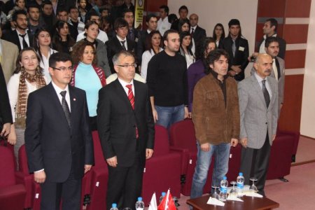 "kanunlar Bilinirse Kültürel Varlıklara Çivi Çakılır"