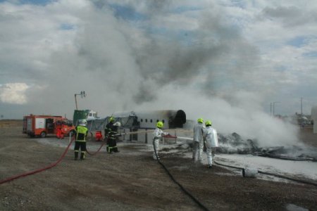 Kapadokya Havalimanı'nda uçak yangını tatbikatı yapıldı