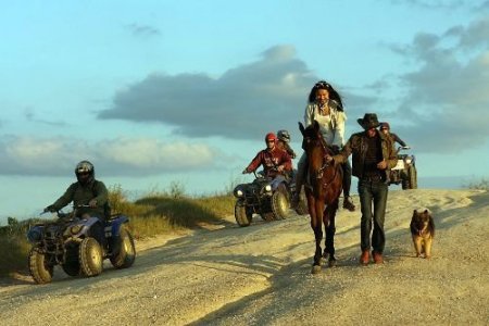 Kapadokya Turist Akınına Uğruyor