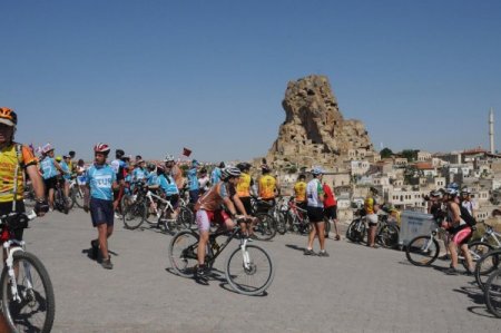 Kapadokya'yı Keşif İçin Pedal Çevirdiler