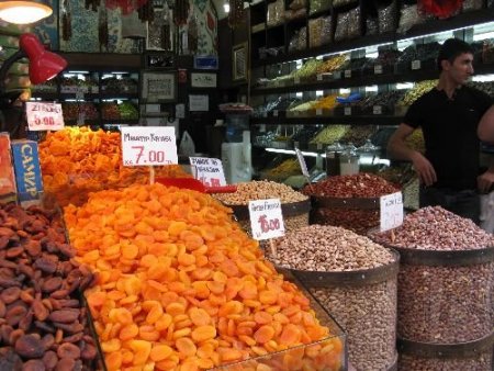 Kapalı Mekanlarda Sigara Yasağı Kuruyemişçilerin Yüzünü Güldürdü