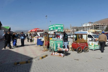 Kapalı pazar yeri düzenlendi