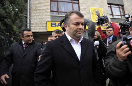 Kapatılan Dtp'nin Yasaklı Vekilleri İfadeye Gidecek