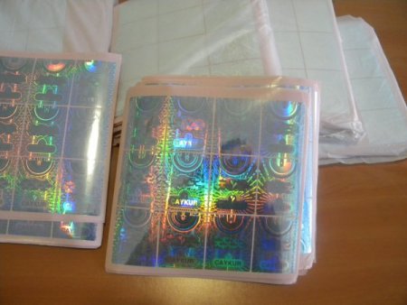 Kapıkule ve Hamzabeyli gümrük kapılarında eroin ve kaçak malzeme ele geçirildi