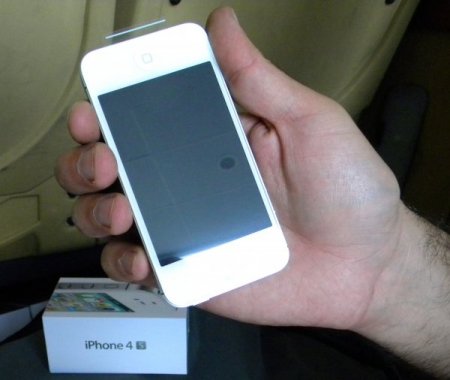 Kapıkule'de 98 Adet Kaçak İphone Ele Geçirildi