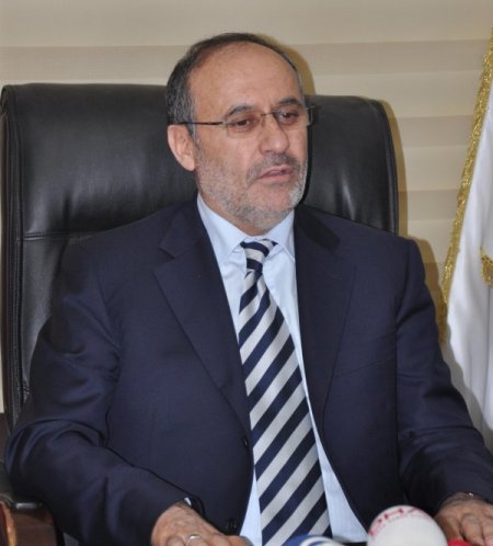 Kapusuz: Anayasa konusunu artık mutlaka sonuçlandırmak lazım