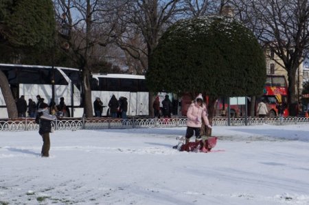 Kar, Tarihi Yarımada’yı gelin gibi süsledi