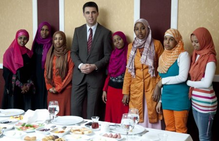 Kara Kıta’nın kızları Hakan Şükür’ü unutmadı