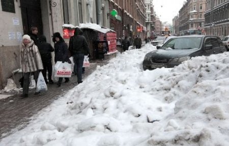 Kara Teslim Olan Rusya'da Tanklarla Mücadele Başladı