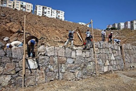 Karabağlar'da Uzundere Heyecanı