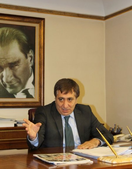 Karabük Valisi, Uzunyazı Havaalanı'nı Sahiplendi