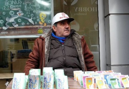 Karabük'te Milli Piyango Biletleri Çalındı