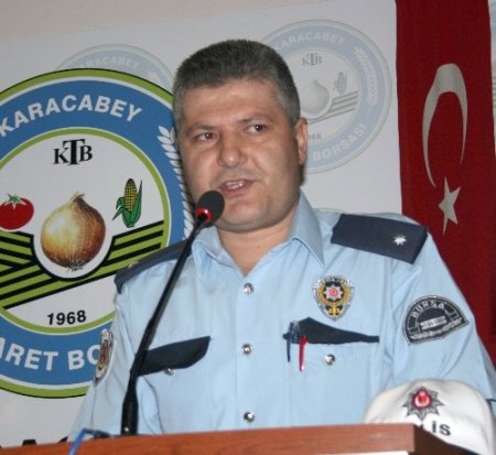 Karacabey'de yılın şoförü ödüllendirildi