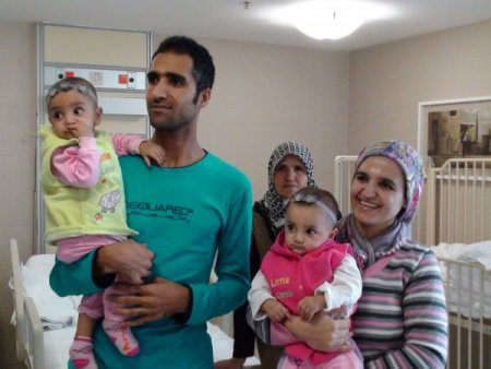 Karaciğer nakli yapılan ikizlerin ailesi: Çocuklarımızın öleceğini düşündük