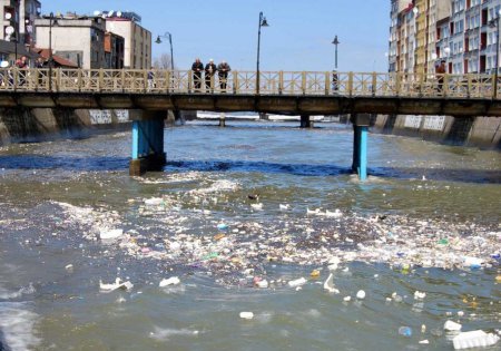 Karadeniz'de şiddetli fırtına