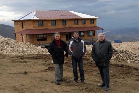 Karadeniz'in İlk Kayak Merkezi Akdağ, 2010'da Hizmete Açılacak