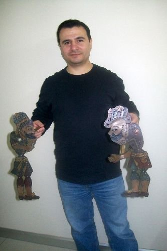 Karagöz'ü Yeniden Yorumlayan Karabağ Enstitü Kurmak İstiyor