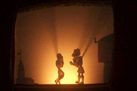 Karagöz'ü Yeniden Yorumlayan Karabağ Enstitü Kurmak İstiyor