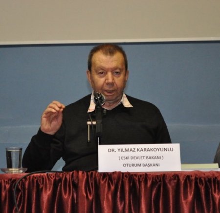 Karakoyunlu: Yahya Kemal'in ismi geçtiğinde hâlâ titriyorum