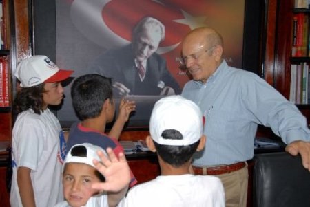 Karaman Belediyesi'nden "bir Çocuğu Da Siz Sevindirin" Kampanyası
