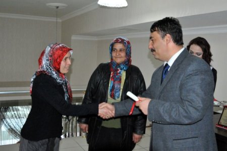 Karaman’da 50 Kişi Kursa Katılarak Meslek Sahibi Oldu