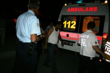 Karaman'da Bıçaklı Kavga: 2 Yaralı