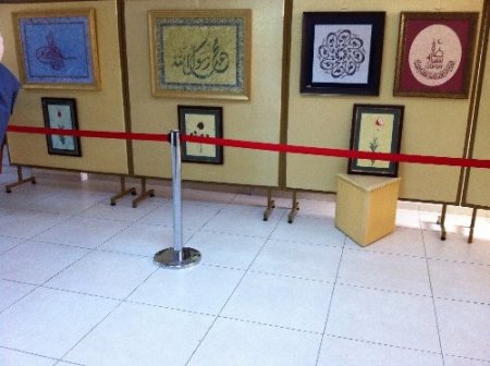 Karamercan İmam Hatip Okulu'ndan 'Kırk Hadis' sergisi