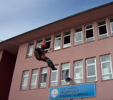 Karamürsel Sivil Savunma Derneği (sisavder) Açıldı