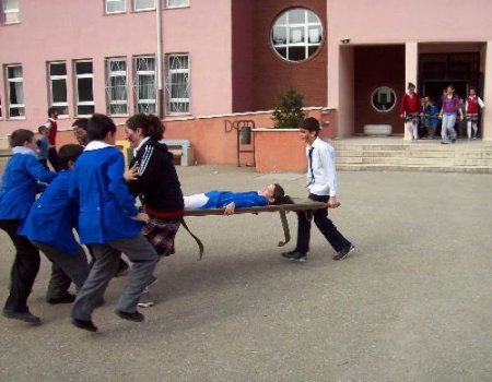 Karamürsel Sivil Savunma Derneği (sisavder) Açıldı