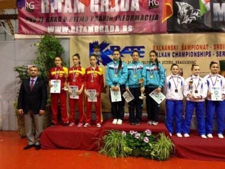 Karate'de Balkanların hakimi Türkiye