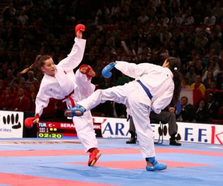 Karate'de Serap Özçelik dünya üçüncüsü oldu