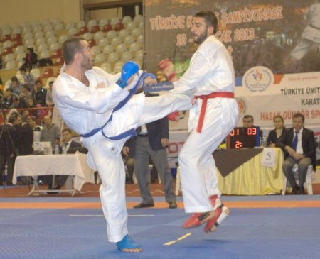 Karatenin kalbi Denizli’de attı