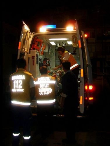 Karbonmonoksit Gazından Zehirlenen Genç Çift Yoğun Bakıma Kaldırıldı