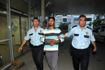 Kardeşinin Kaçmasına Yardım Ettiği İddiasıyla Hamile Eşini Öldürdü