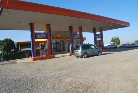 "Kardeşlerim Pkk'ya Haraç Vermediği İçin Öldürüldü, Katledenler Partidir"