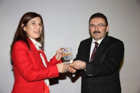 Kardeşlik köprüsü coşkusu salona sığmadı