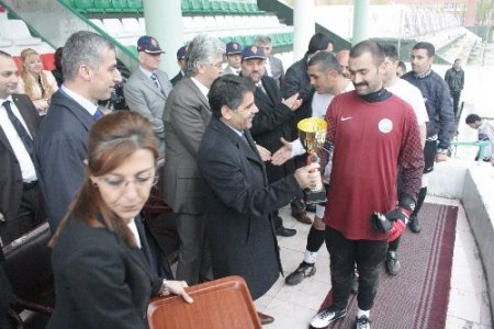 Kardeşlik turnuvasında kazanan 'dostluk' oldu