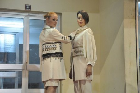 Kargı Bezi'nden elbiseler, görücüye çıktı