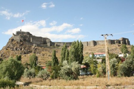 "Kars, Ardahan, Iğdır Ve Ağrı'da Turistlik Değerler Hareket Geçirilmeli"