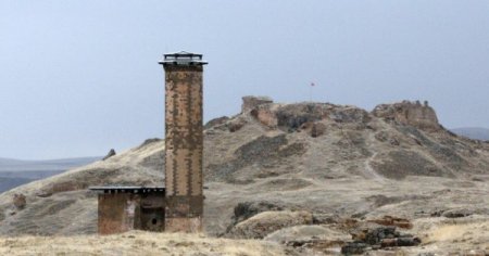 "Kars, Ardahan, Iğdır Ve Ağrı'da Turistlik Değerler Hareket Geçirilmeli"